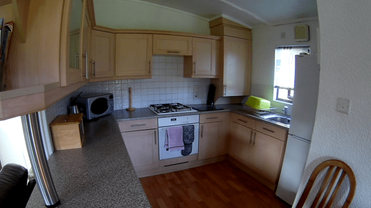 vlcsnap-2017-10-22-01h23m08s709